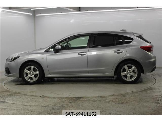 Subaru IMPREZA 2021-08 8849389-7