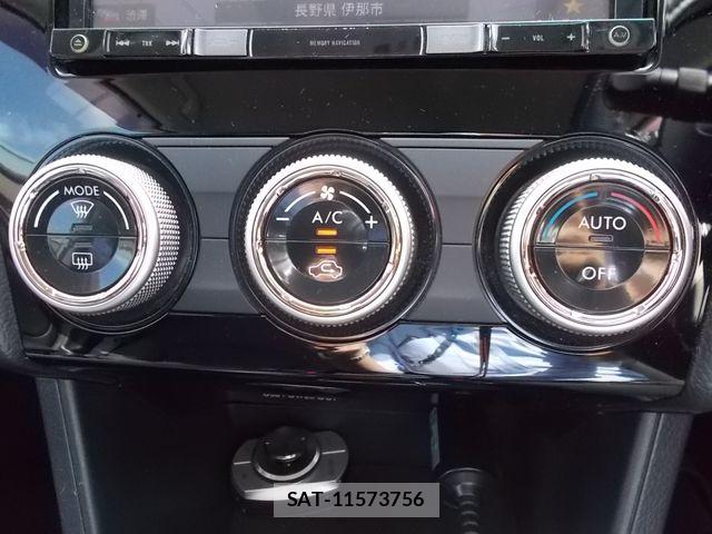 Subaru IMPREZA 2016-09 8880164-12