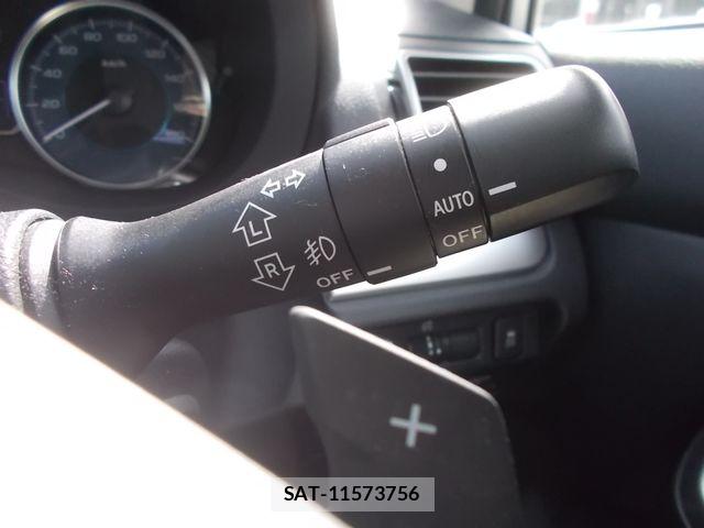 Subaru IMPREZA 2016-09 8880164-14