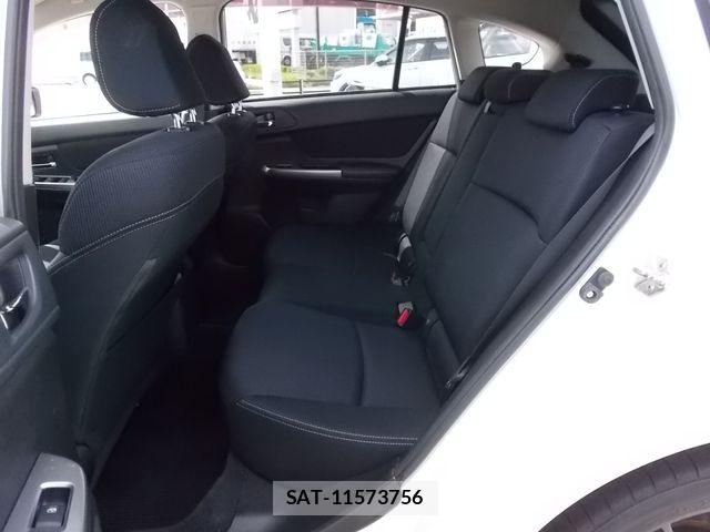 Subaru IMPREZA 2016-09 8880164-21
