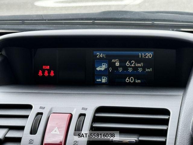 Subaru IMPREZA 2013-12 8880166-24