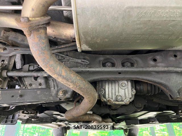 Subaru IMPREZA SPORT HYBRID 2015-07 6716366-18