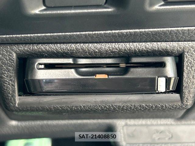 Subaru IMPREZA SPORT HYBRID 2016-01 7617182-5