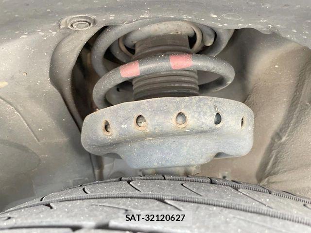 Subaru IMPREZA SPORT HYBRID 2016-04 8354716-17