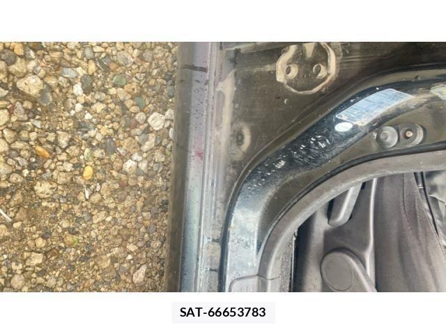 Subaru IMPREZA 2005-01 8829568-16