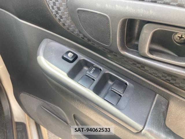 Subaru IMPREZA 2000-03 8371742-18