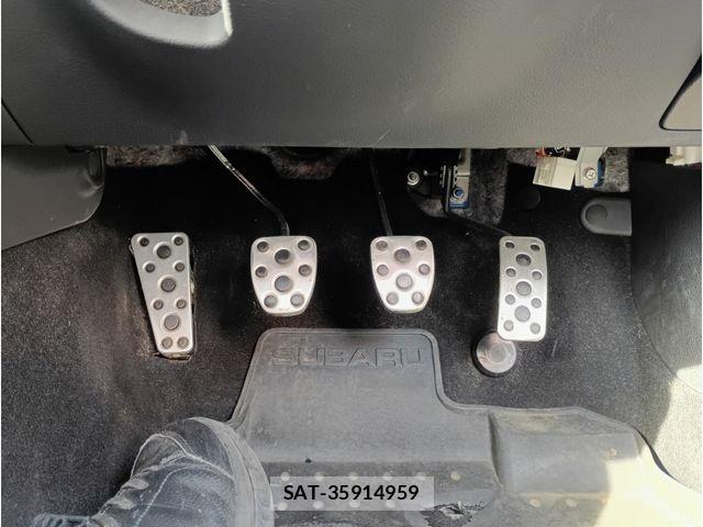 Subaru IMPREZA WRX 2010-02 8366399-12