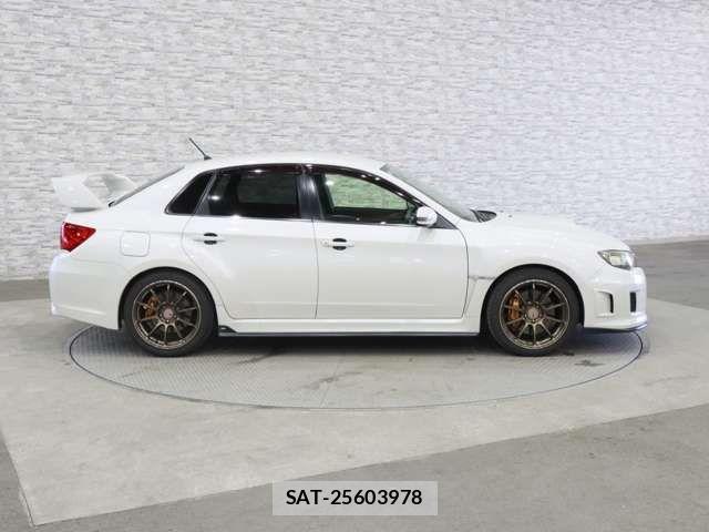 Subaru IMPREZA WRX 2013-04 3672451-12