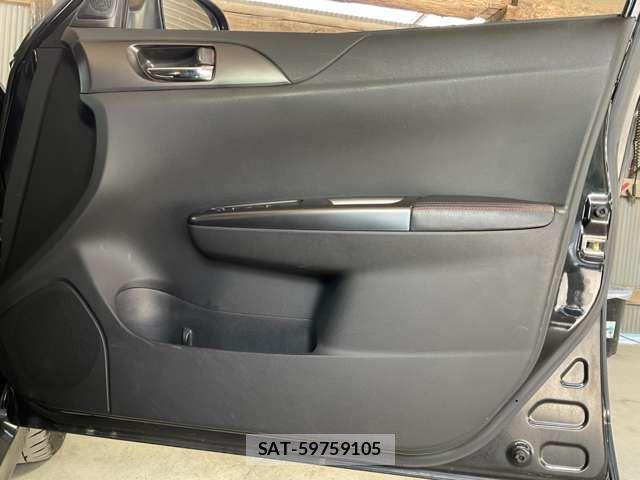 Subaru IMPREZA WRX 2014-03 6215723-12