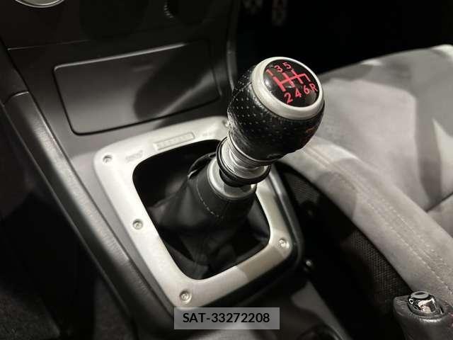 Subaru IMPREZA WRX 2005-02 7327603-29