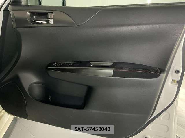 Subaru IMPREZA WRX 2011-12 7390943-13