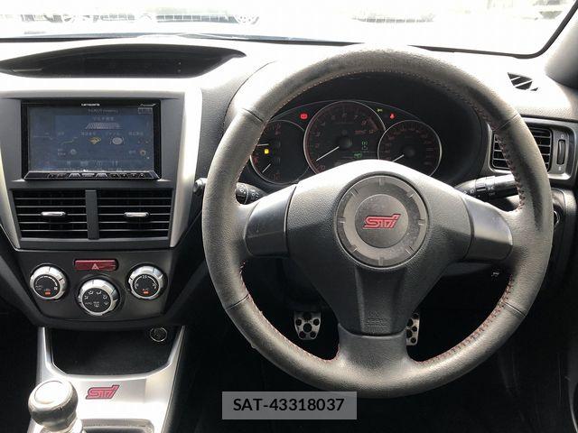 Subaru IMPREZA WRX 2013-06 8685728-7