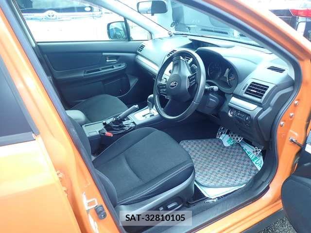 Subaru IMPREZA XV 2012-09 3906385-6