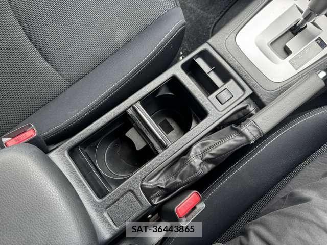 Subaru IMPREZA XV 2013-03 7876975-15