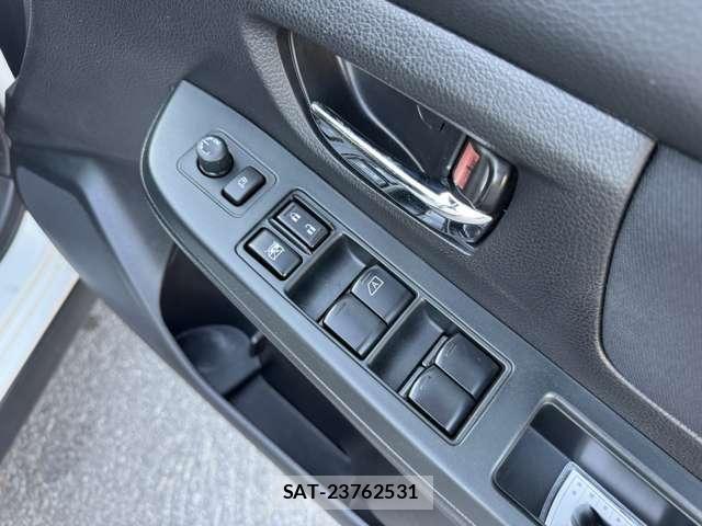 Subaru IMPREZA XV 2013-07 7876973-22