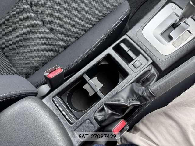 Subaru IMPREZA XV 2012-12 8130631-14
