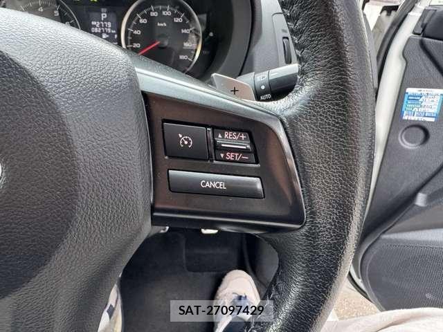 Subaru IMPREZA XV 2012-12 8130631-16