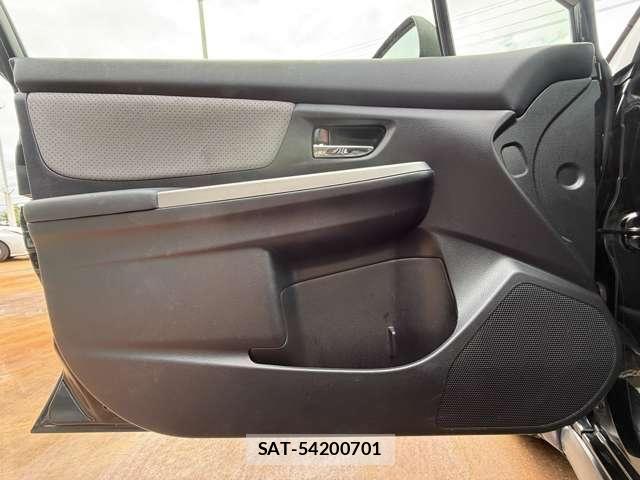 Subaru IMPREZA XV 2014-03 8829571-23