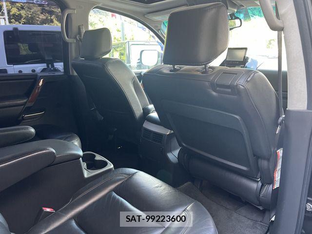 Infiniti QX56 2009-06 7724333-18