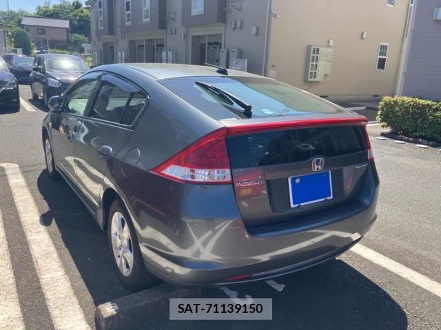 Honda INSIGHT 2009-04 6906721-3
