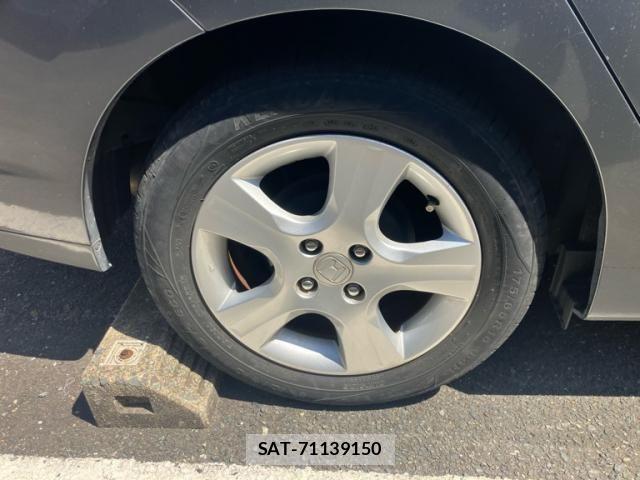 Honda INSIGHT 2009-04 6906721-5