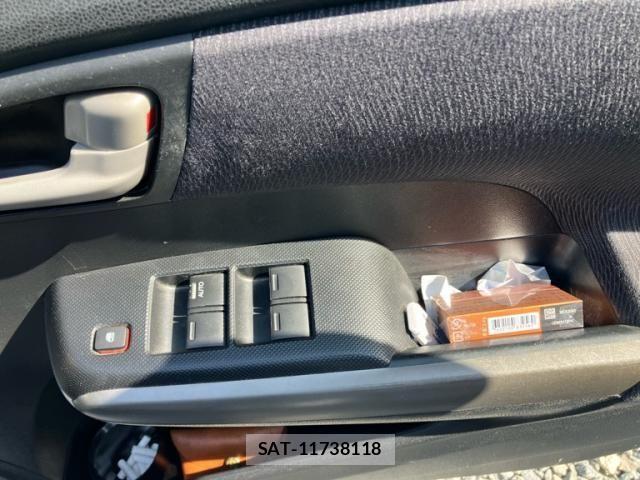 Honda INSIGHT 2011-04 7219938-12