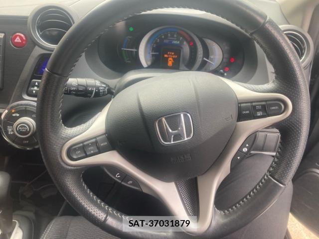 Honda INSIGHT 2011-08 7219943-12