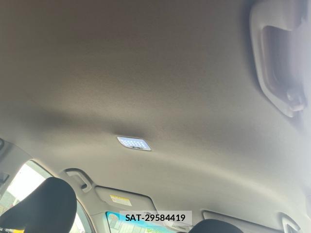 Honda INSIGHT 2011-05 7219944-16