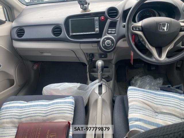 Honda INSIGHT 2011-01 7358172-12
