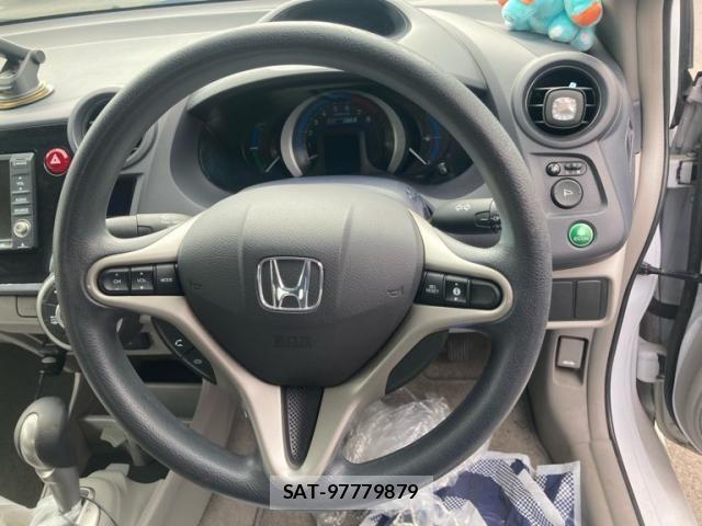 Honda INSIGHT 2011-01 7358172-13