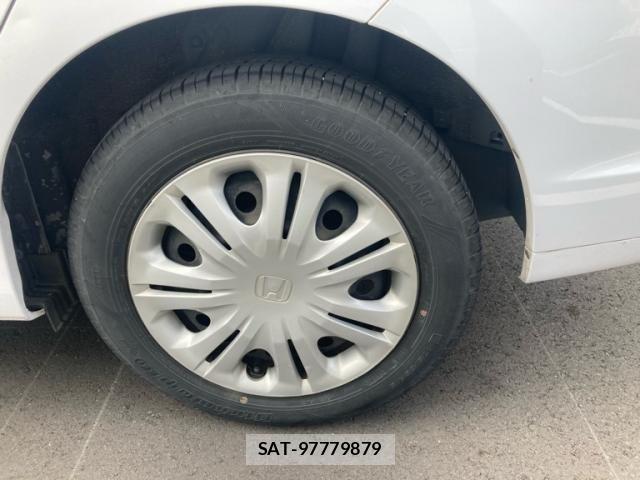 Honda INSIGHT 2011-01 7358172-6
