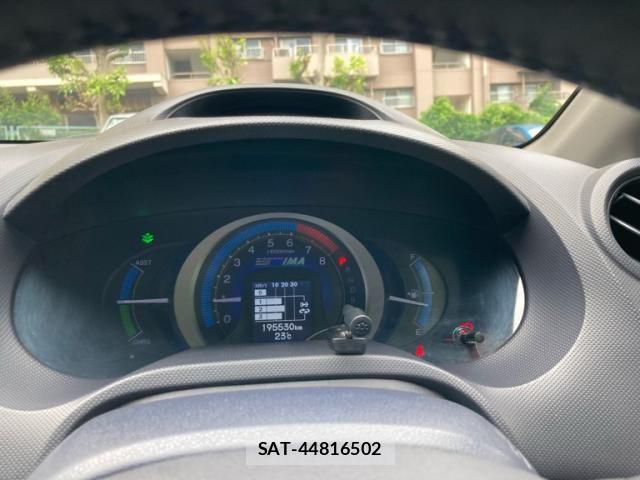 Honda INSIGHT 2009-05 7358171-15