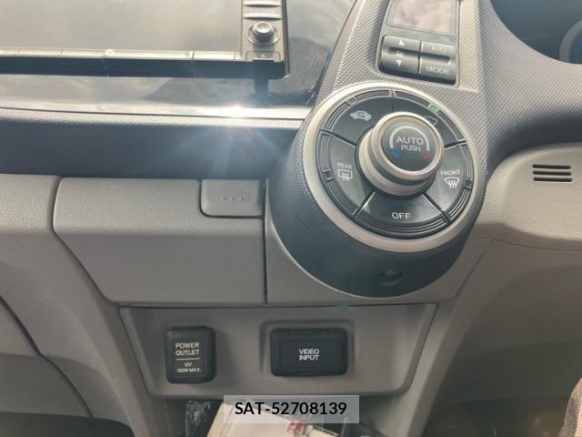 Honda INSIGHT 2009-12 7390944-18