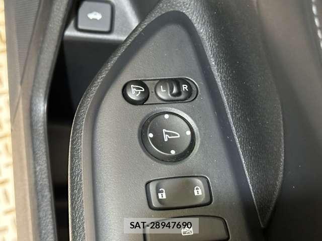 Honda INSIGHT 2019-02 7617191-17