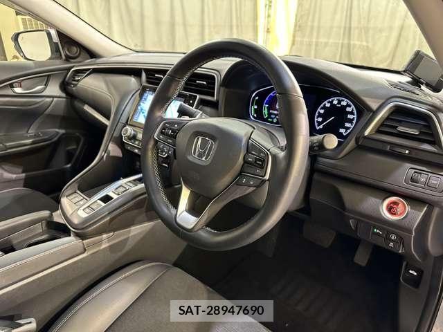 Honda INSIGHT 2019-02 7617191-8