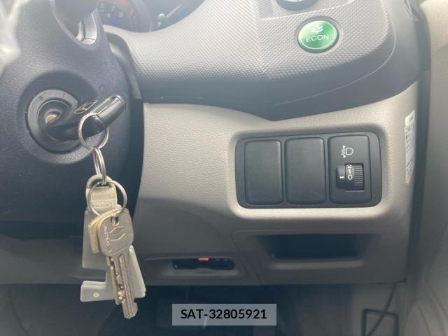 Honda INSIGHT 2009-10 7876976-15
