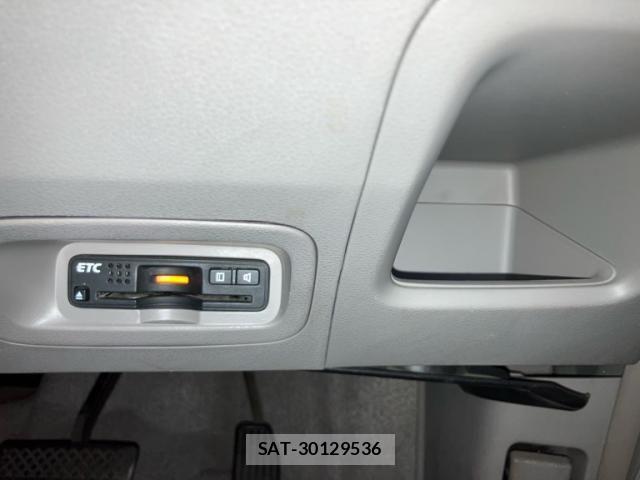 Honda INSIGHT 2009-07 7876974-16
