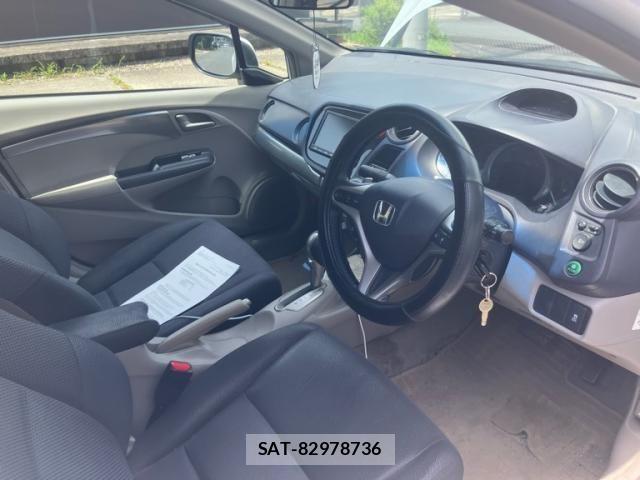 Honda INSIGHT 2009-06 7962127-12