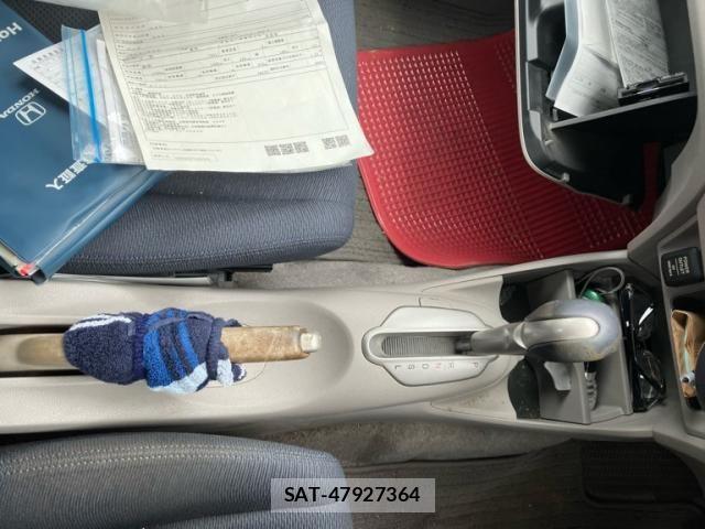 Honda INSIGHT 2009-05 7979549-14