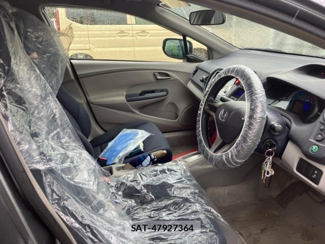 Honda INSIGHT 2009-05 7979549-19