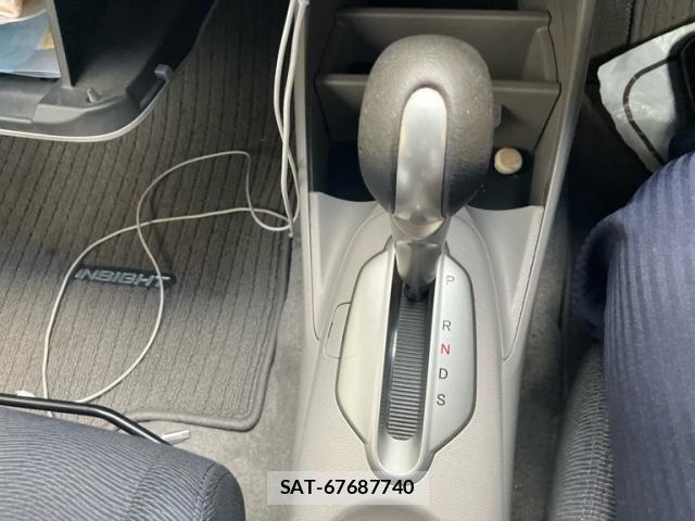 Honda INSIGHT 2009-04 8036076-20