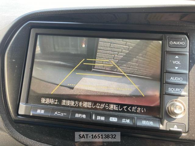 Honda INSIGHT 2012-03 8207973-11