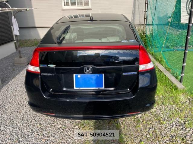 Honda INSIGHT 2010-05 8245480-2