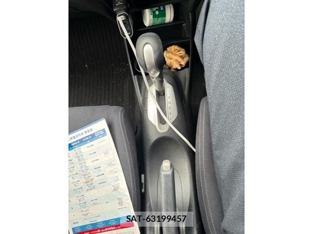 Honda INSIGHT 2013-09 8336283-25