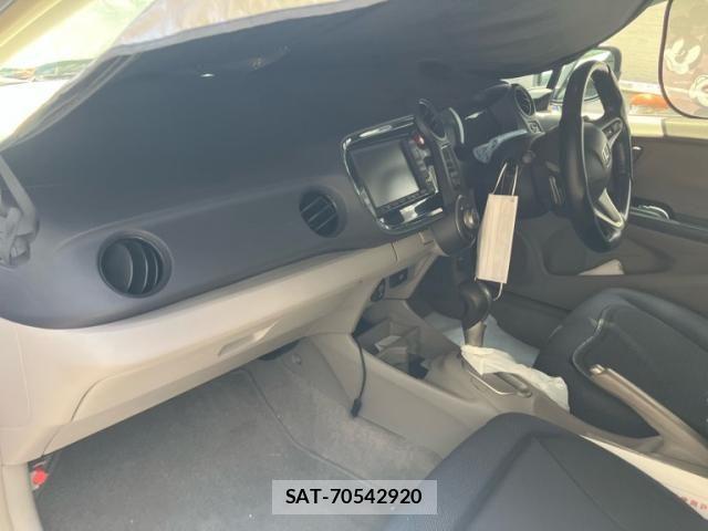Honda INSIGHT 2009-10 8336282-15