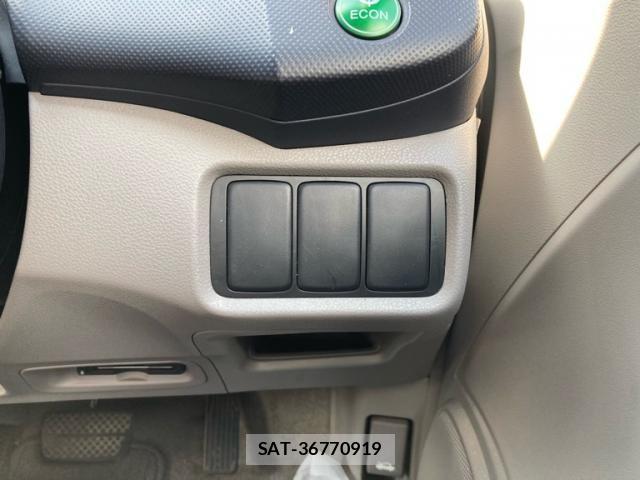 Honda INSIGHT 2009-07 8366405-19
