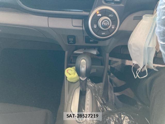 Honda INSIGHT 2009-04 8371746-21