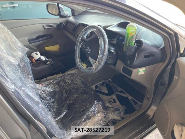 Honda INSIGHT 2009-04 8371746-25