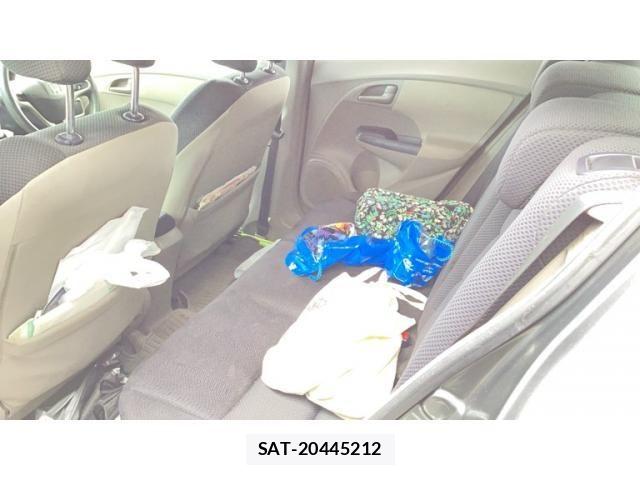 Honda INSIGHT 2010-04 8412956-10