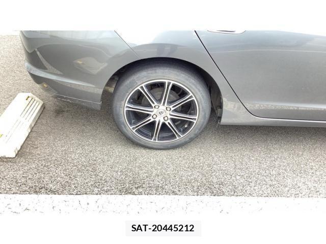 Honda INSIGHT 2010-04 8412956-5
